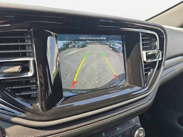 Used 2024 Dodge Durango SXT w/ 3rd Row Seating Group RWD image 24