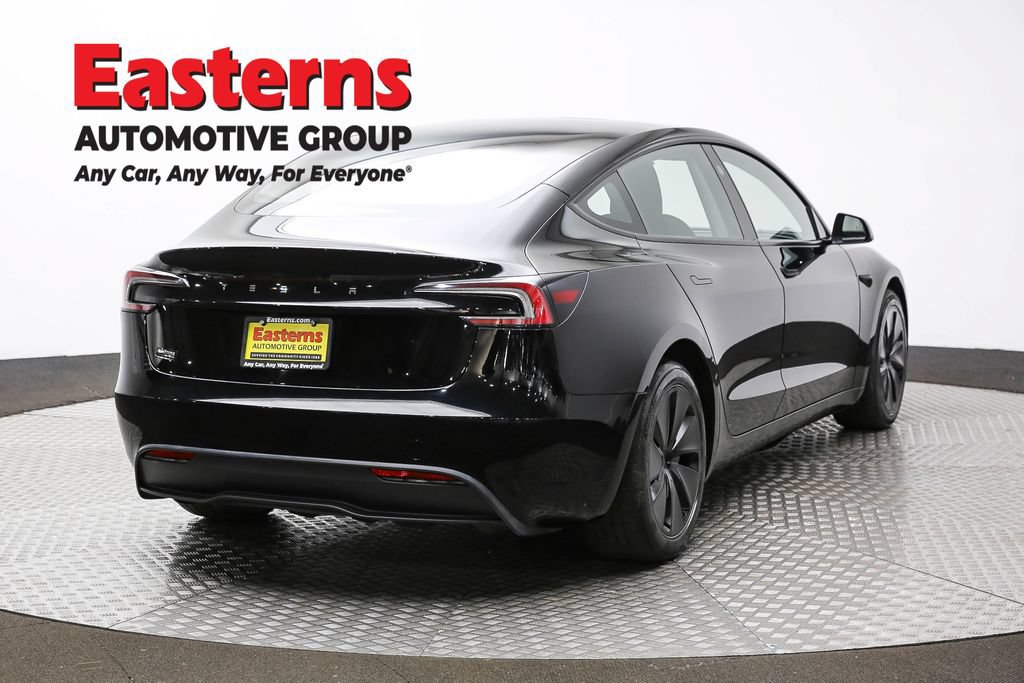Used 2024 Tesla Model 3 Standard Range RWD image 5