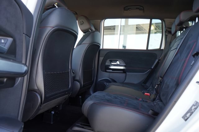 Certified 2022 Mercedes-Benz GLB 35 AMG 4MATIC image 29