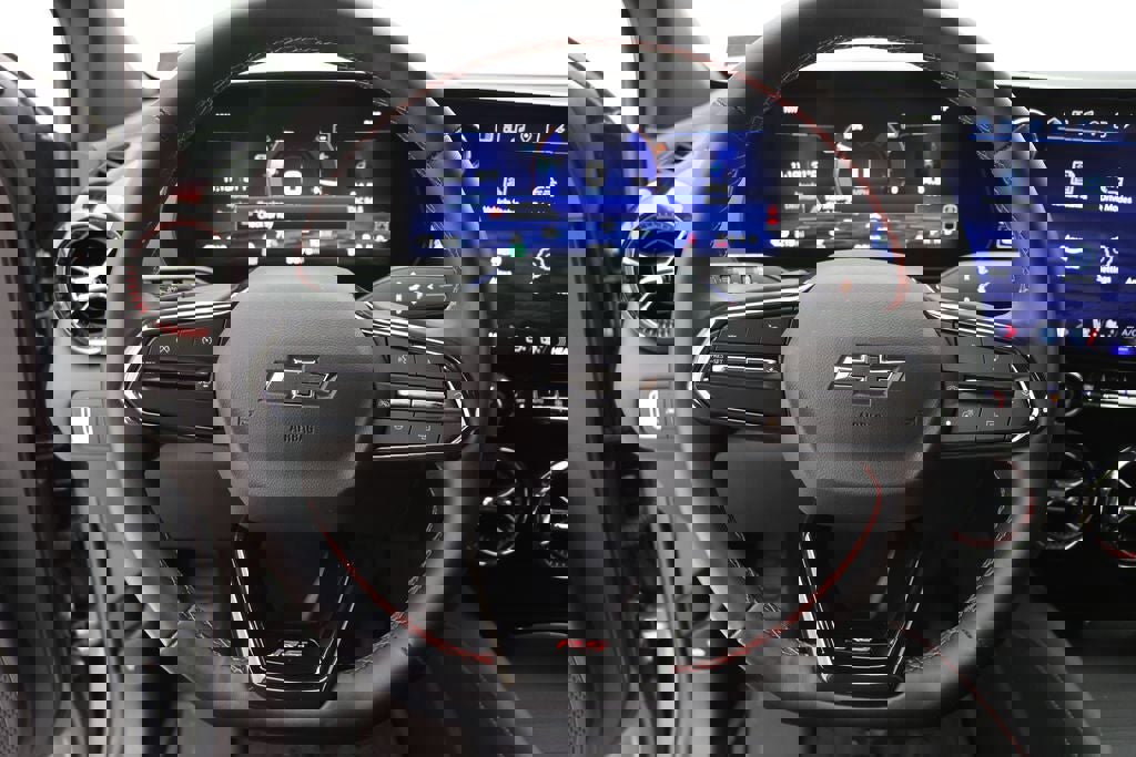 Used 2024 Chevrolet Blazer EV RS image 19