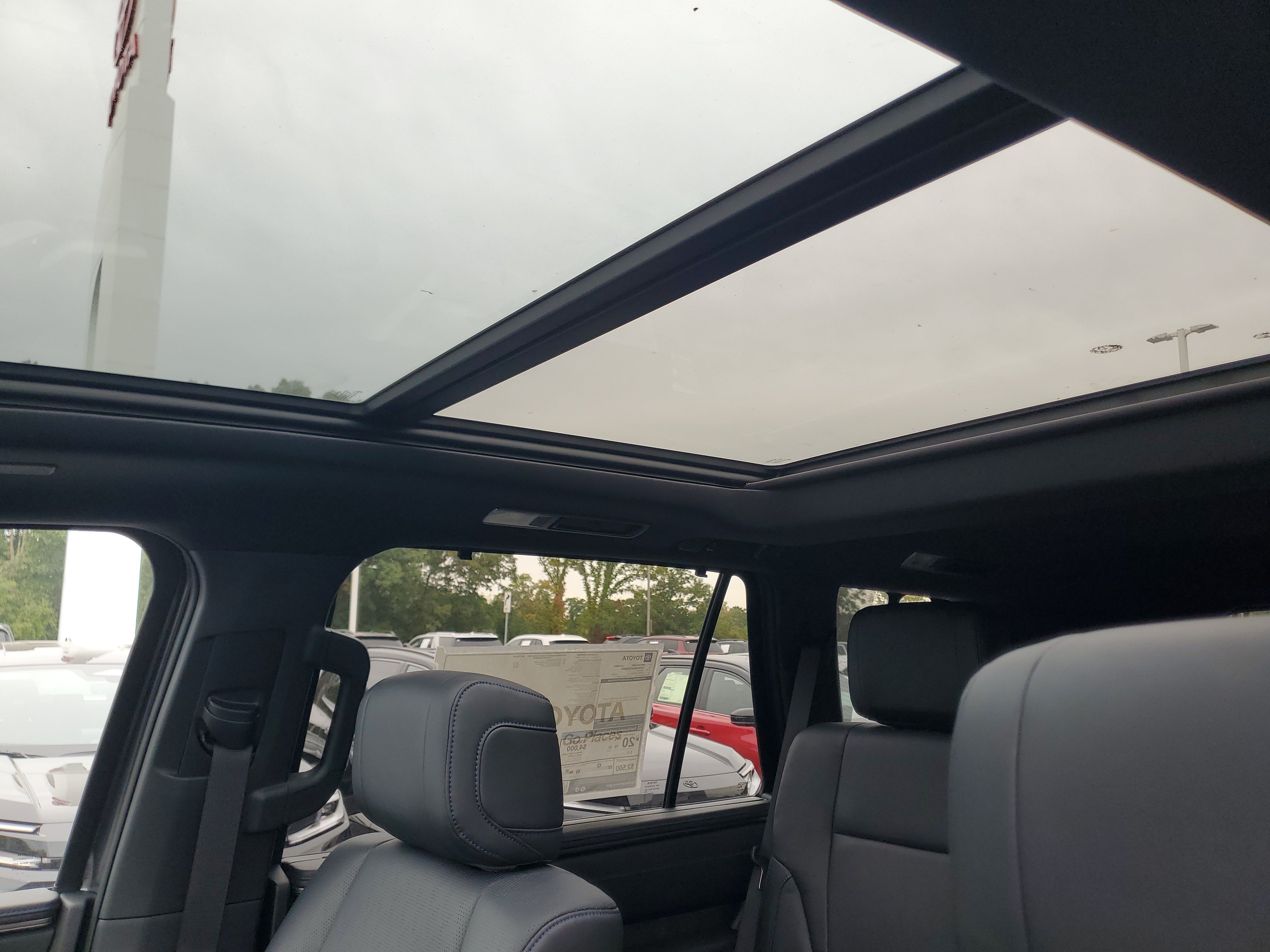 New 2026 Toyota Sequoia Platinum AWD/4WD image 20