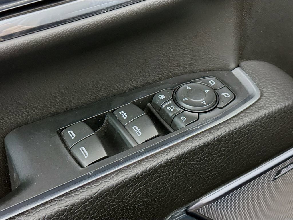 Used 2024 GMC Sierra 2500 Denali w/ Denali Reserve Package image 20