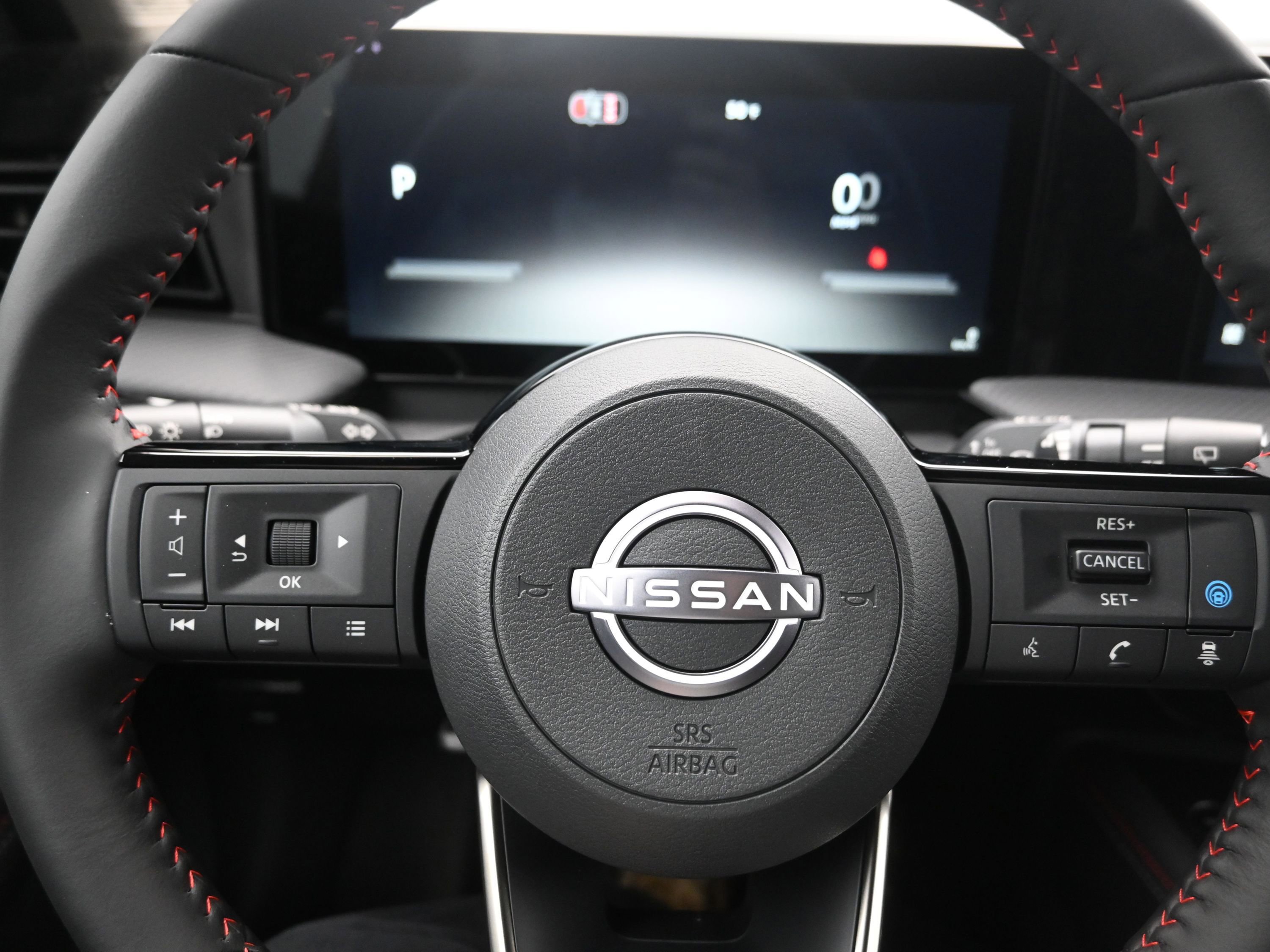New 2026 Nissan Kicks SR FWD image 14