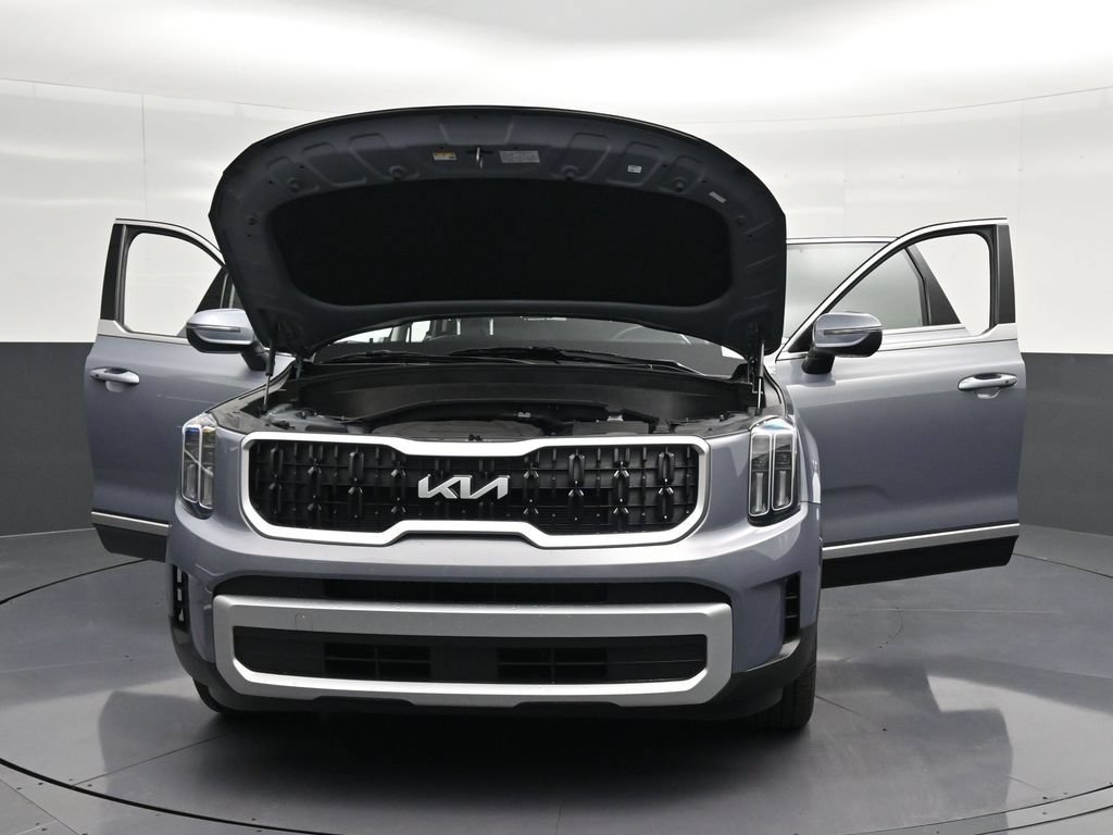 Used 2025 Kia Telluride EX FWD image 35