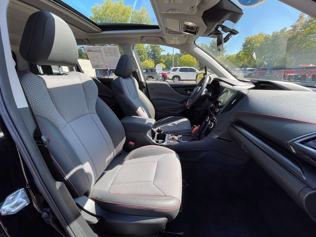 Used 2024 Subaru Forester Sport AWD/4WD image 32