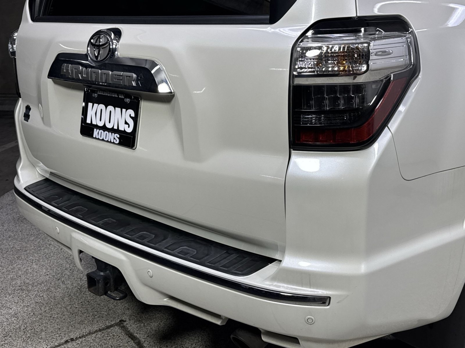 Used 2022 Toyota 4Runner Limited AWD/4WD image 40