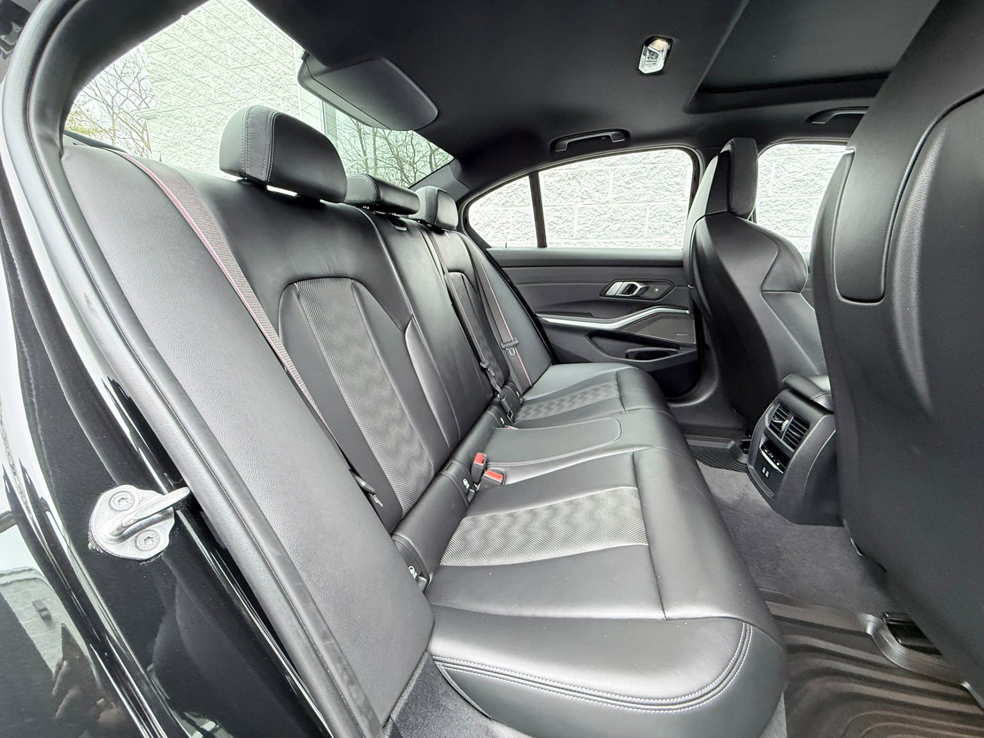 Used 2023 BMW M3 Competition image 36