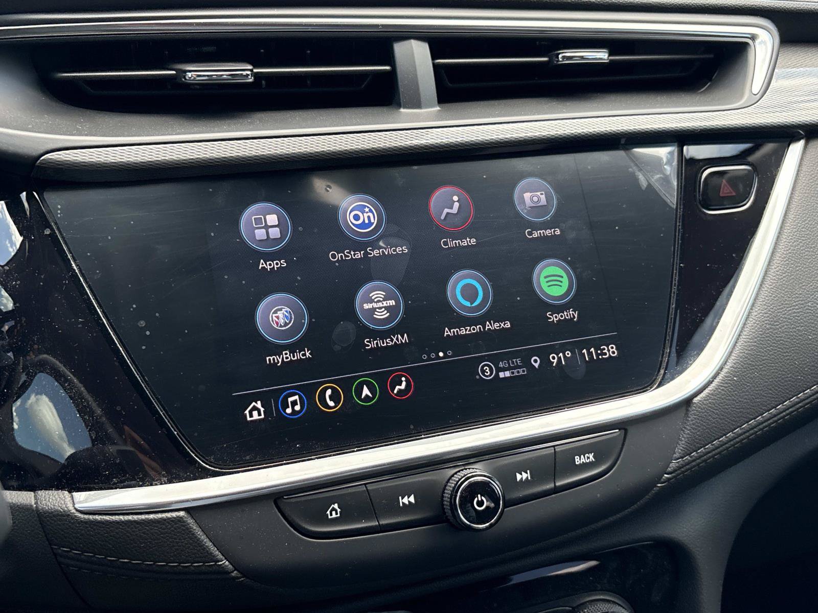 Used 2022 Buick Encore GX Essence w/ Advanced Technology Package FWD image 24