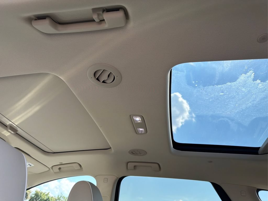 Used 2024 Buick Enclave Avenir w/ Trailering Package, 5000 lbs. AWD/4WD image 19
