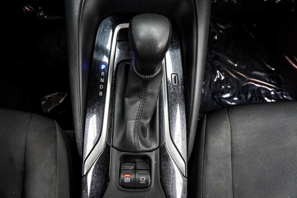 Used 2022 Toyota Corolla LE FWD image 24