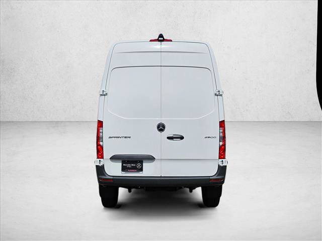 Used 2025 Mercedes-Benz Sprinter 2500 image 7