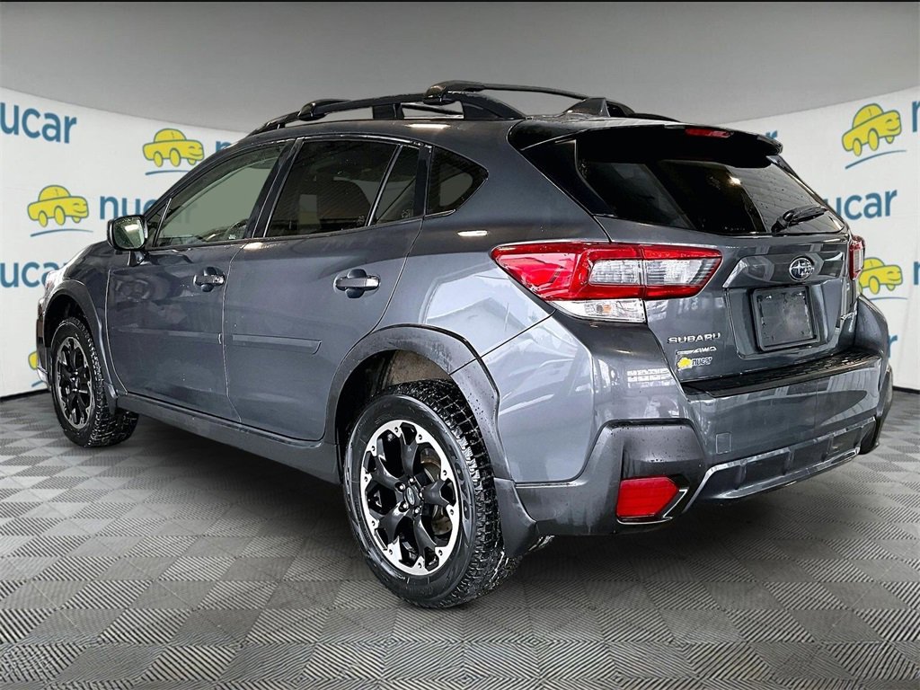 Used 2022 Subaru Crosstrek 2.0i Premium image 4