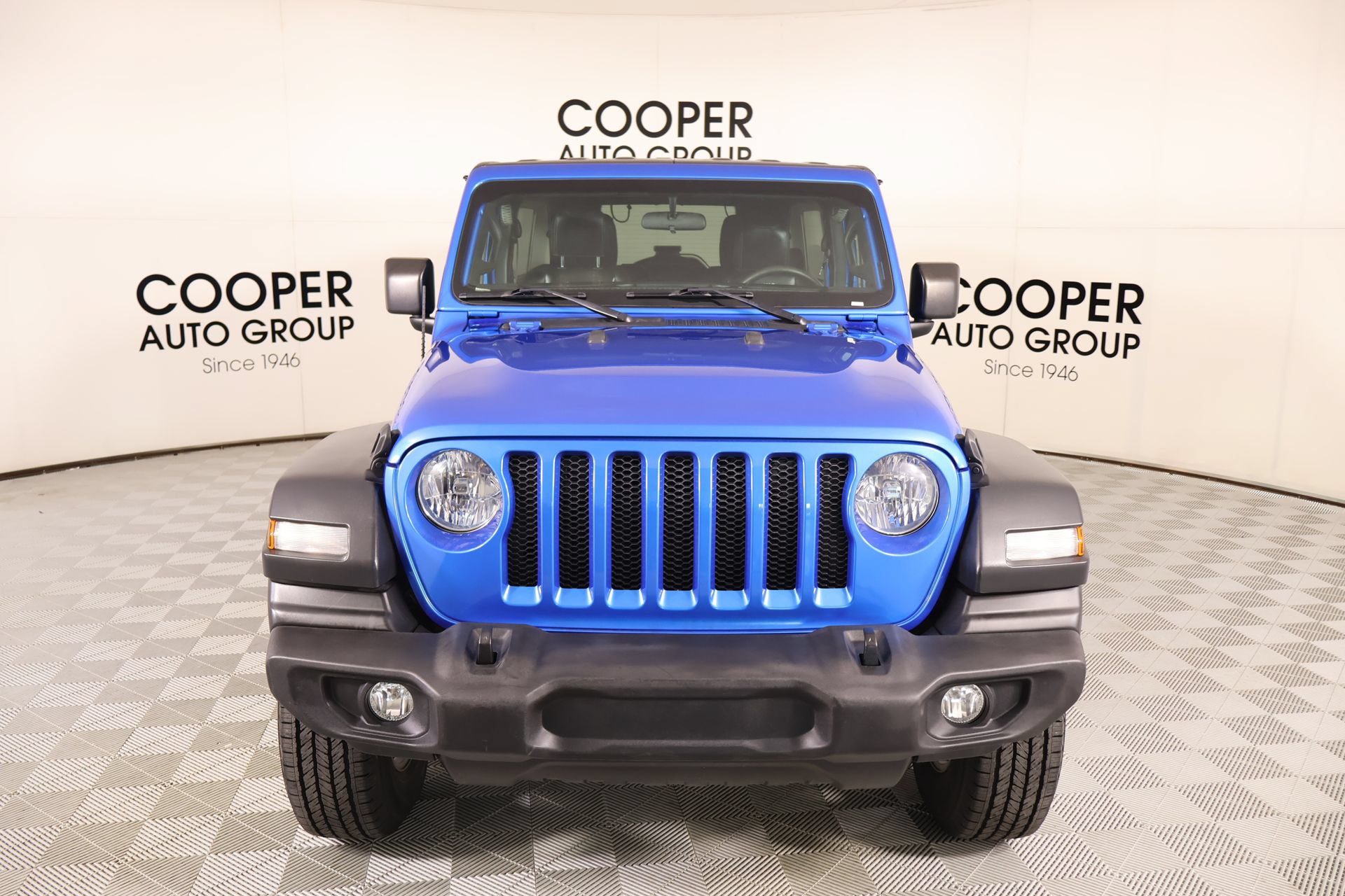 Used 2023 Jeep Wrangler Unlimited Sport AWD/4WD image 9