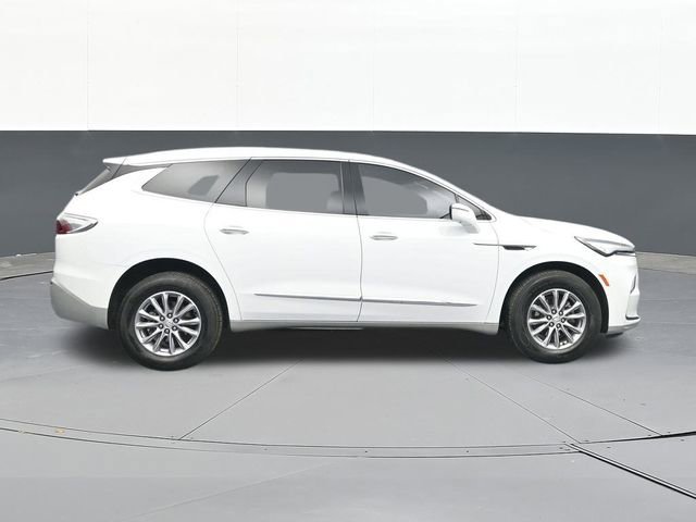 Used 2024 Buick Enclave Premium image 17