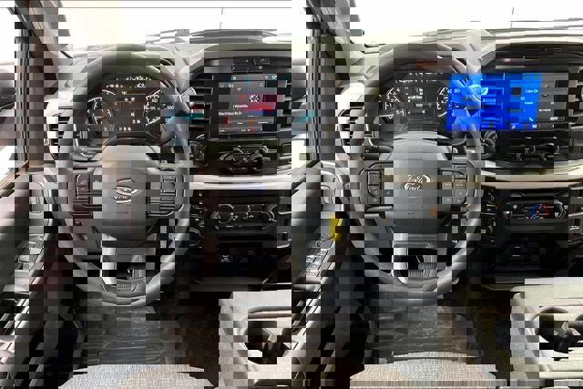 Used 2022 Ford F150 XLT w/ Trailer Tow Package image 5