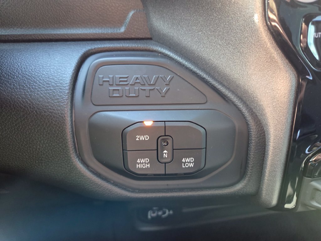 Used 2025 RAM 2500 Tradesman AWD/4WD image 29