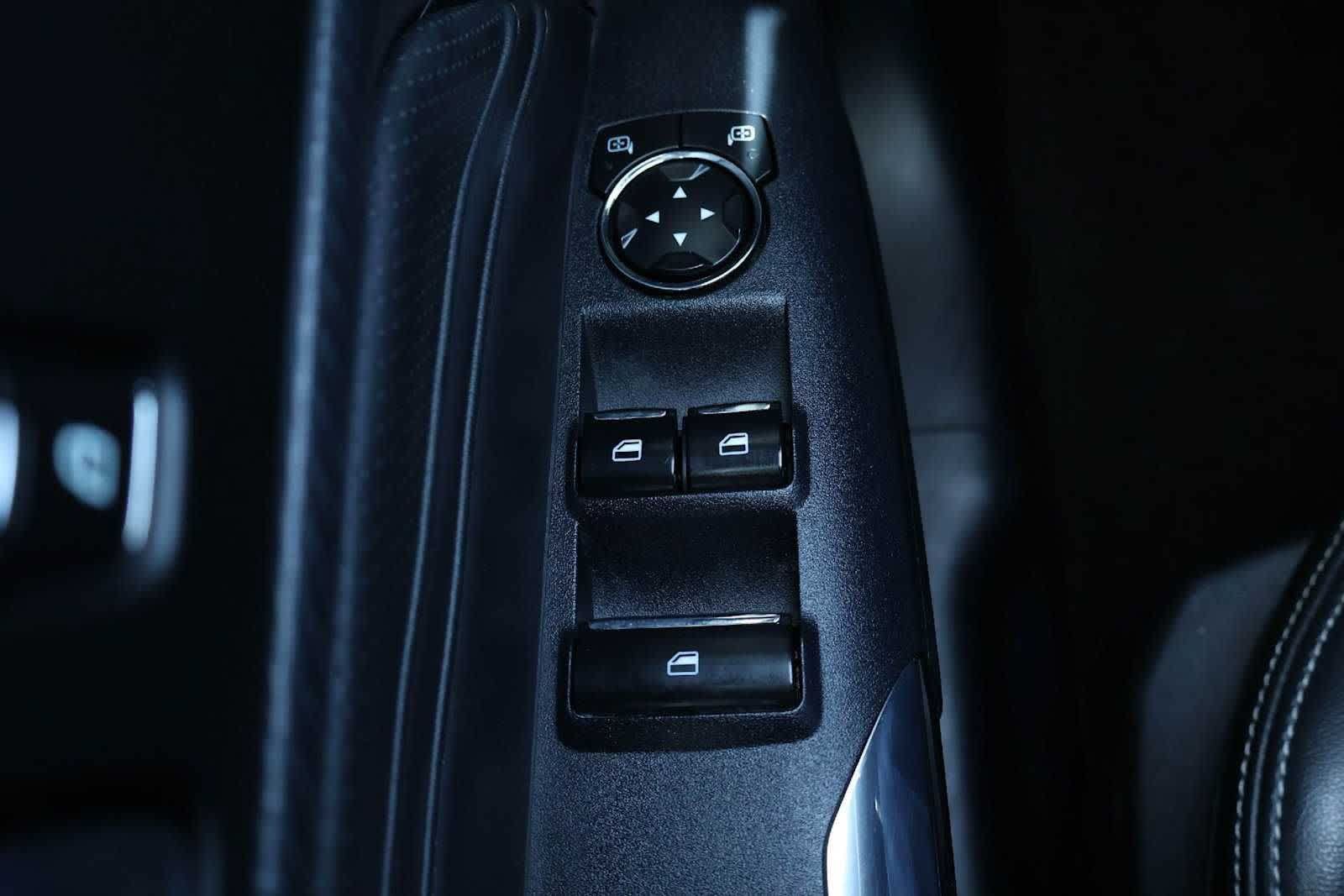 Used 2024 Ford Mustang Premium RWD image 27