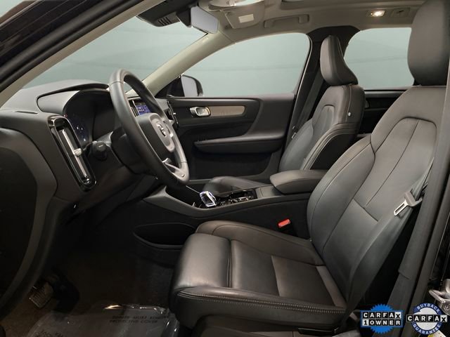 Used 2025 Volvo XC40 B5 Plus image 59