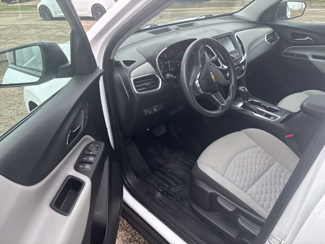 Used 2018 Chevrolet Equinox LS image 6