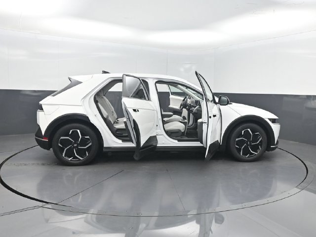 Used 2023 Hyundai Ioniq 5 SEL w/ Cargo Package RWD image 34