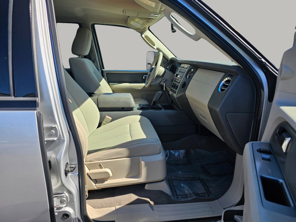 Used 2014 Ford Expedition EL XL image 23