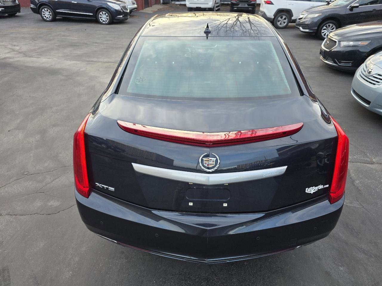 Used 2013 Cadillac XTS Luxury image 5