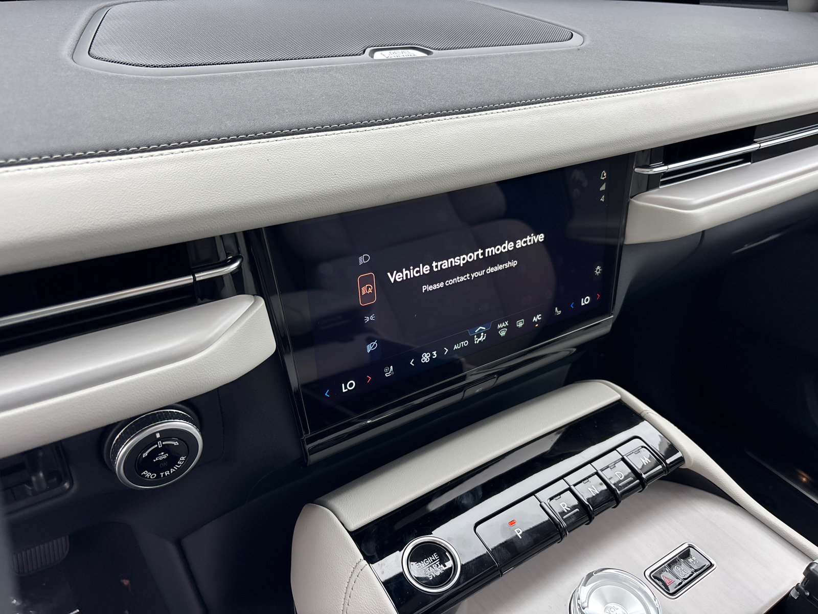 New 2026 Lincoln Navigator Reserve AWD/4WD image 21