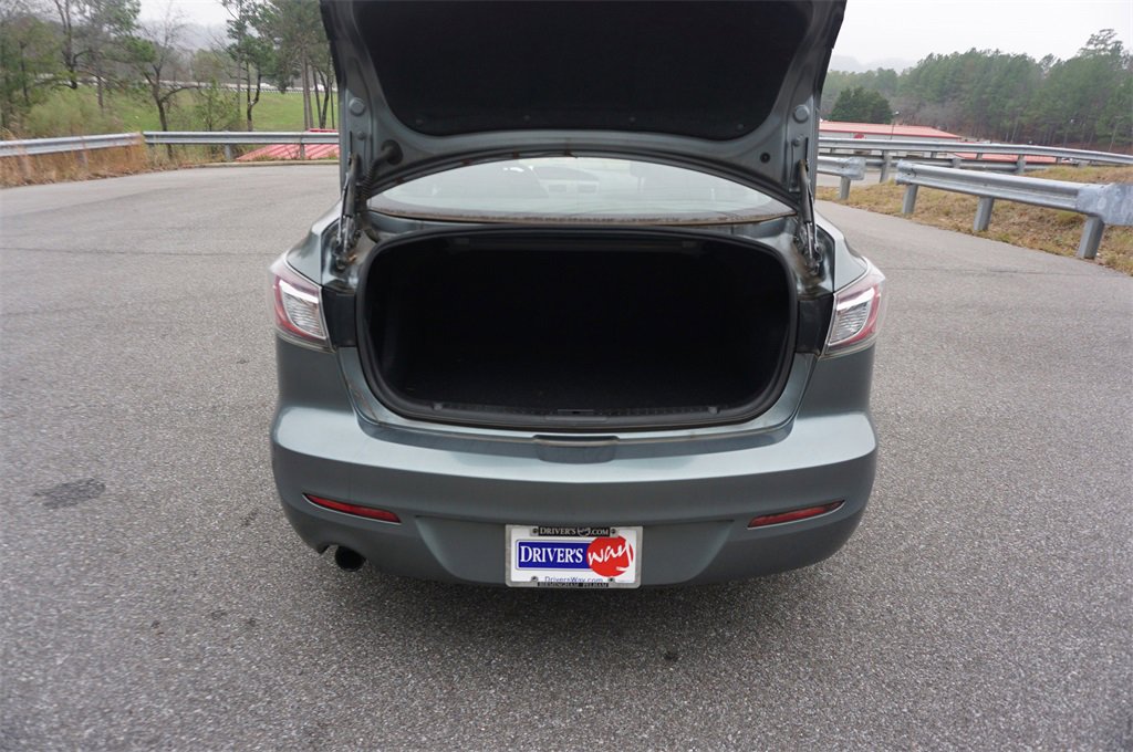 Used 2012 MAZDA MAZDA3 i Touring image 13