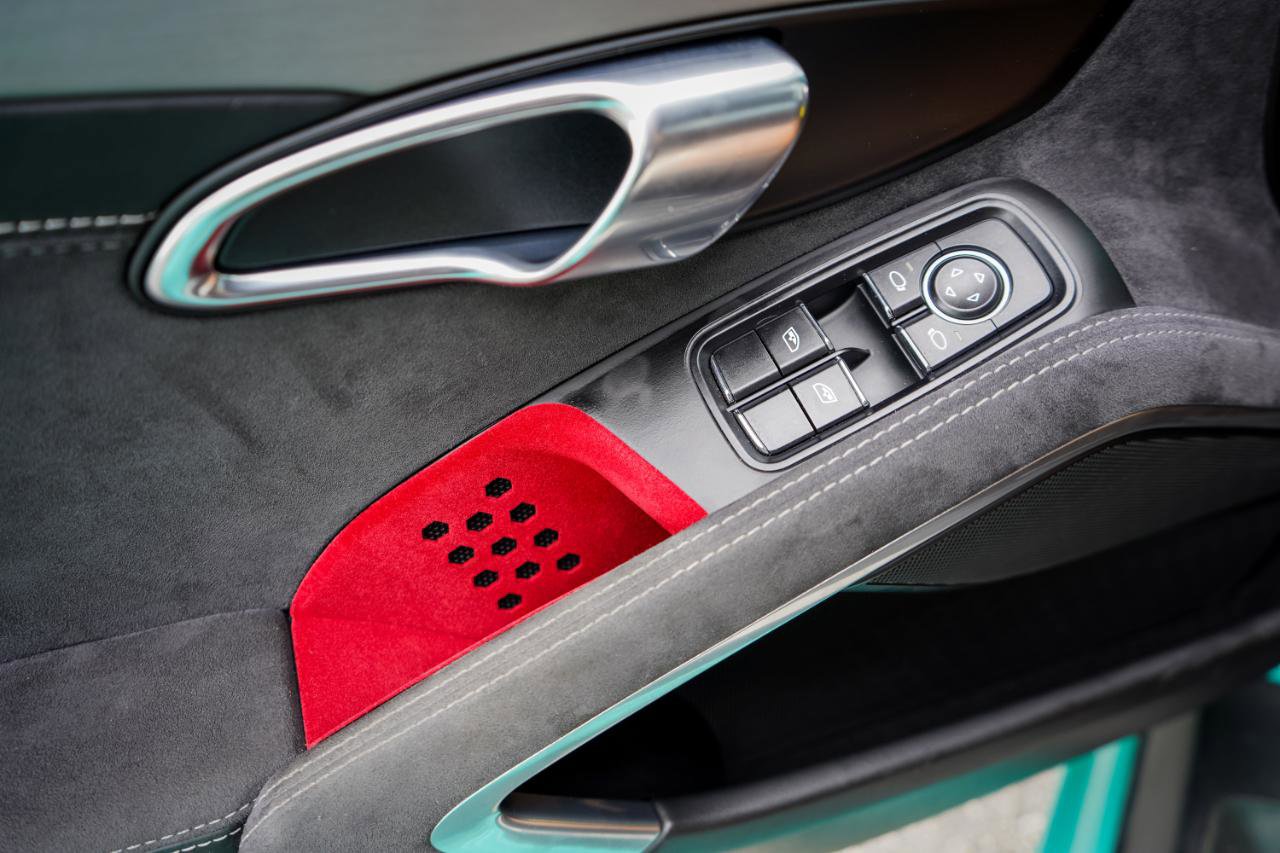 Used 2018 Porsche 911 GT3 RWD image 24