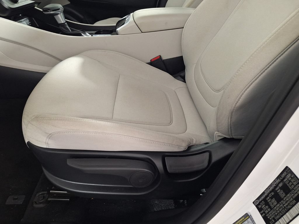 Used 2026 Hyundai Tucson SE FWD image 27