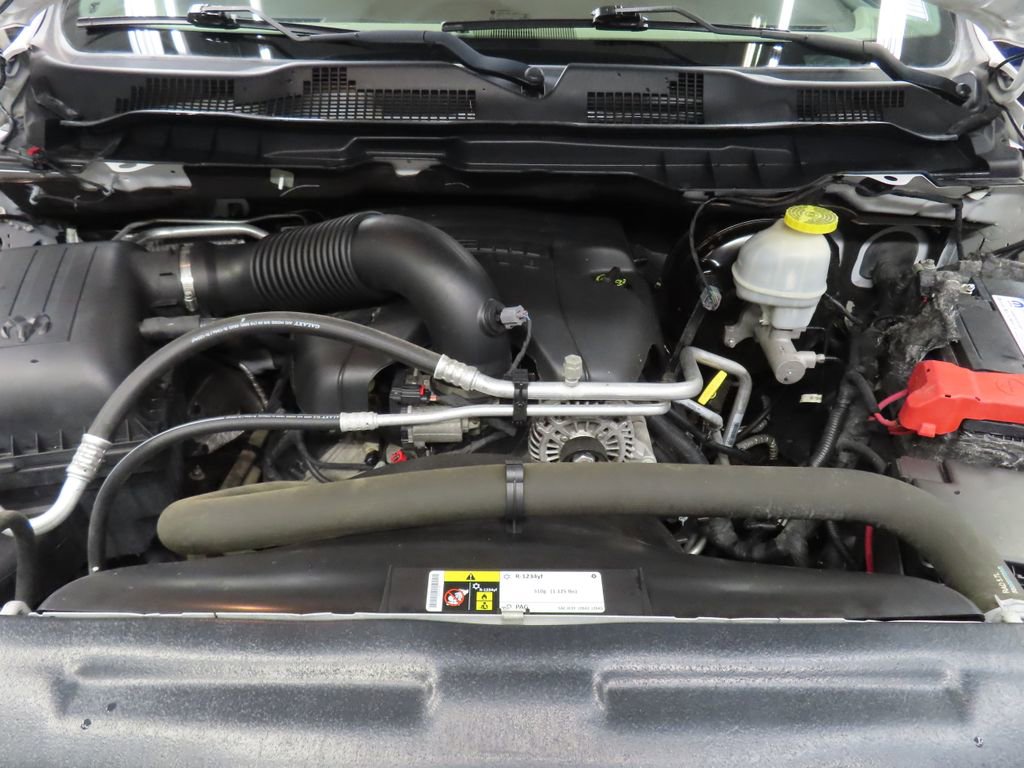 Used 2017 RAM 1500 Laramie w/ Convenience Group AWD/4WD image 28