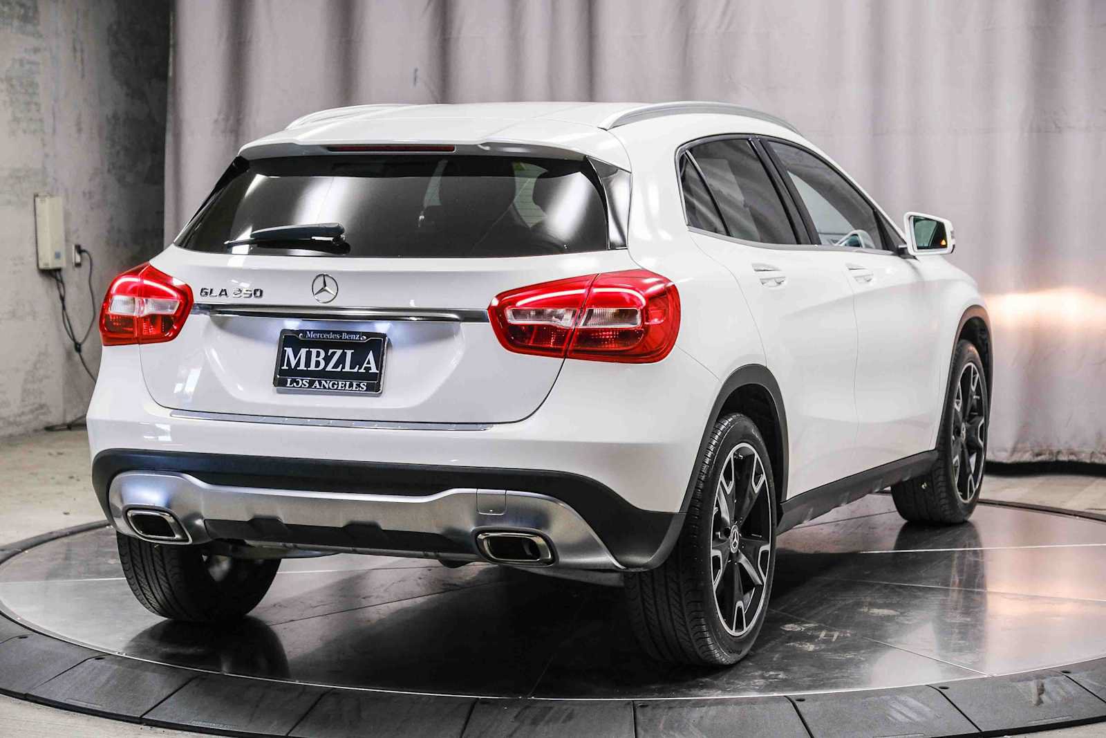 Used 2020 Mercedes-Benz GLA 250 image 4