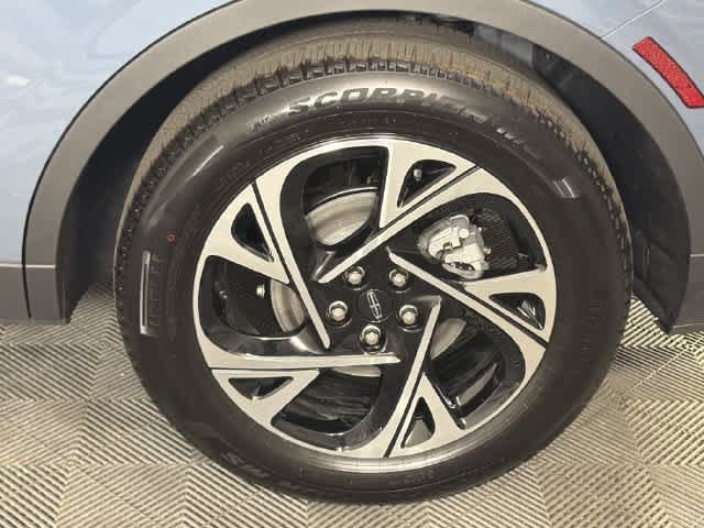 New 2026 Lincoln Nautilus Premier AWD/4WD image 19