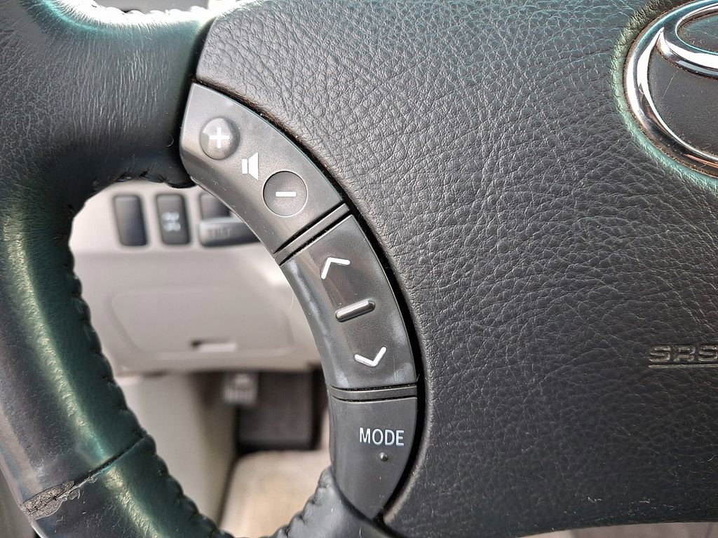 Used 2005 Toyota 4Runner Limited image 21