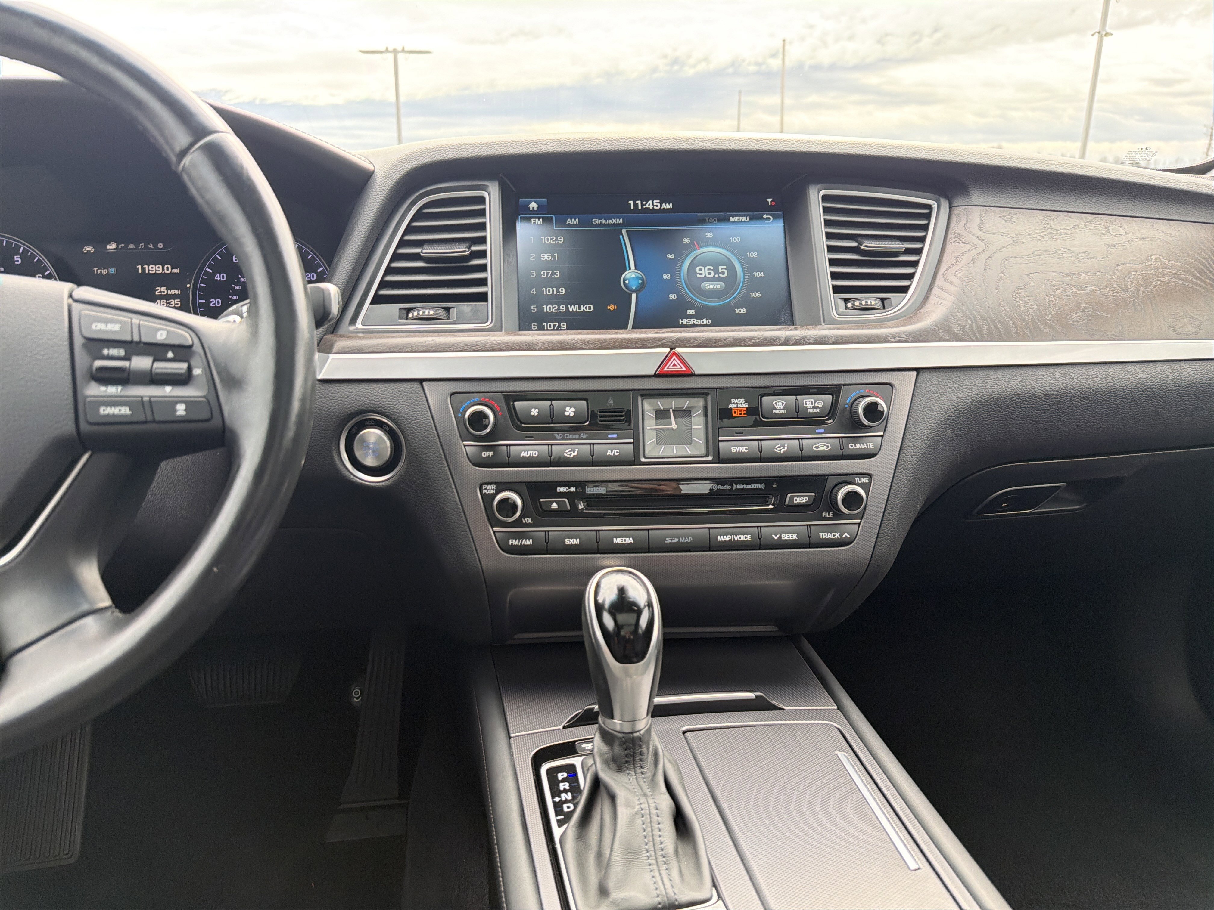 Used 2015 Hyundai Genesis 3.8 w/ Option Group 04 image 30