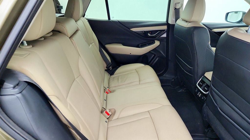 Used 2023 Subaru Outback Limited AWD/4WD image 23