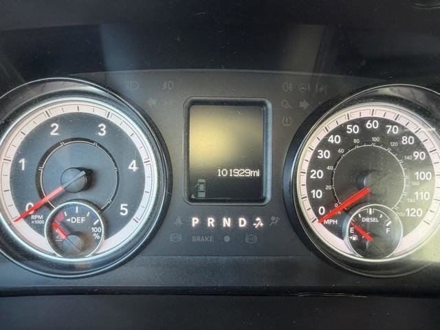 Used 2018 RAM 2500 Tradesman w/ Chrome Appearance Group image 17