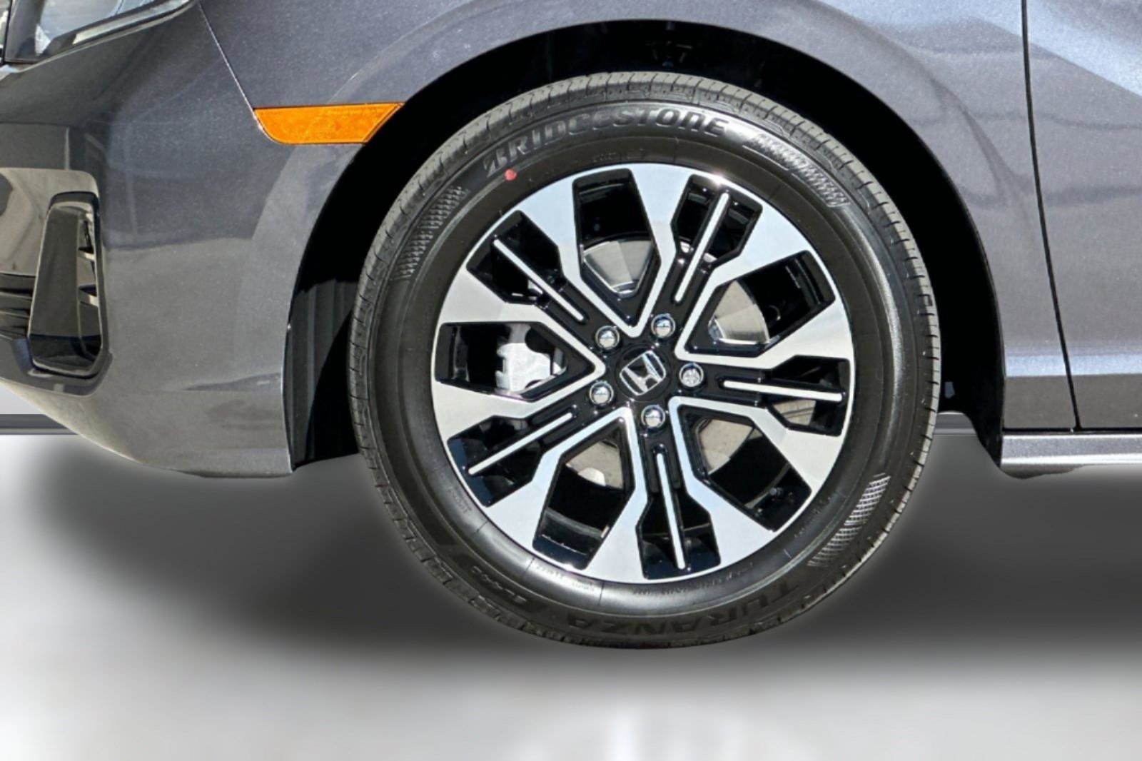 New 2026 Honda Odyssey Elite image 11