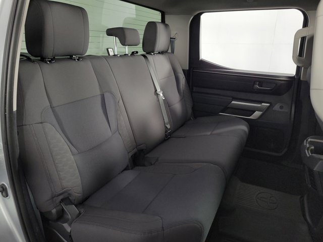 Used 2022 Toyota Tundra SR5 w/ SR5 Convenience Package AWD/4WD image 17