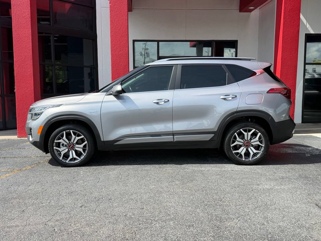 Used 2022 Kia Seltos SX AWD/4WD image 5