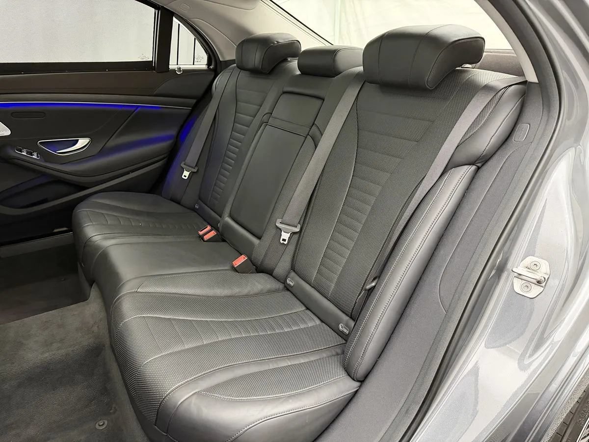 Used 2018 Mercedes-Benz S 560 4MATIC Sedan image 38