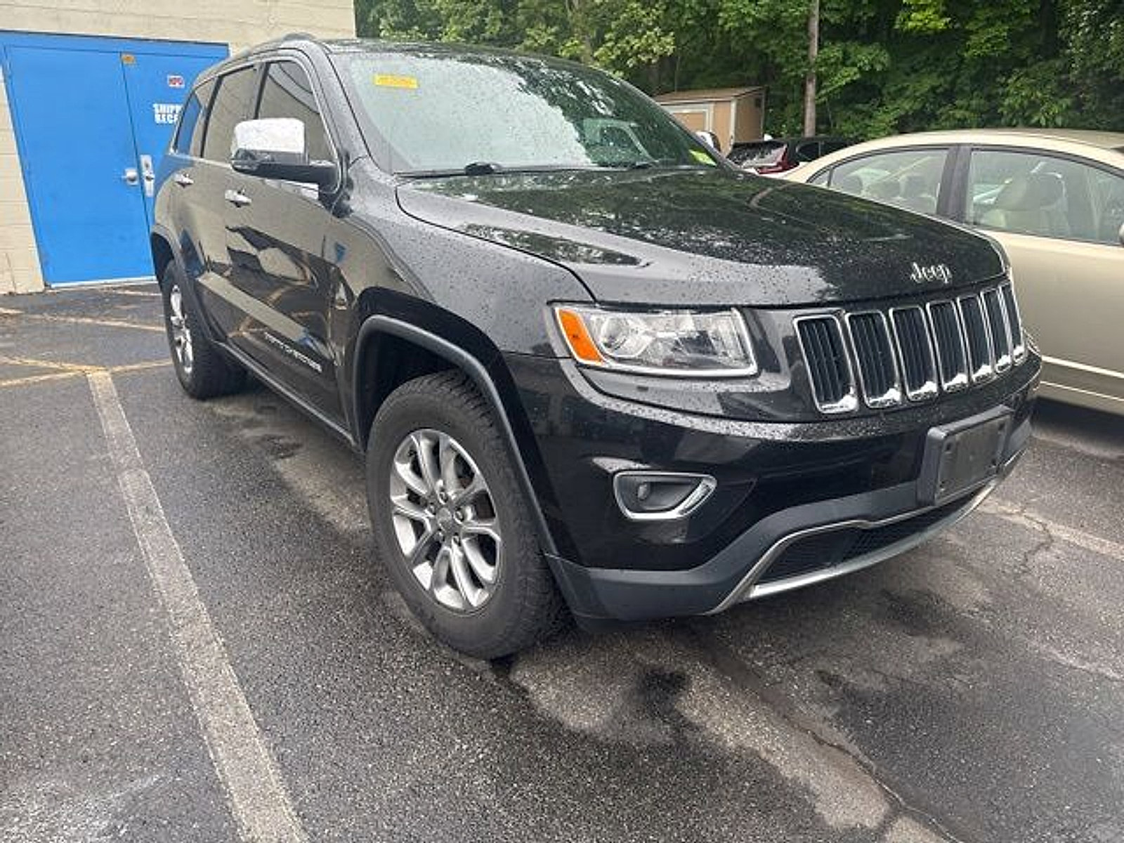 Used 2016 Jeep Grand Cherokee Limited AWD/4WD image 3