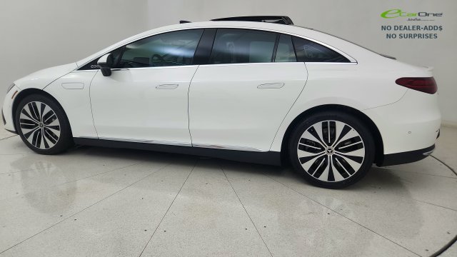 Used 2025 Mercedes-Benz EQE 350+ Sedan w/ Driver Assistance Package image 4