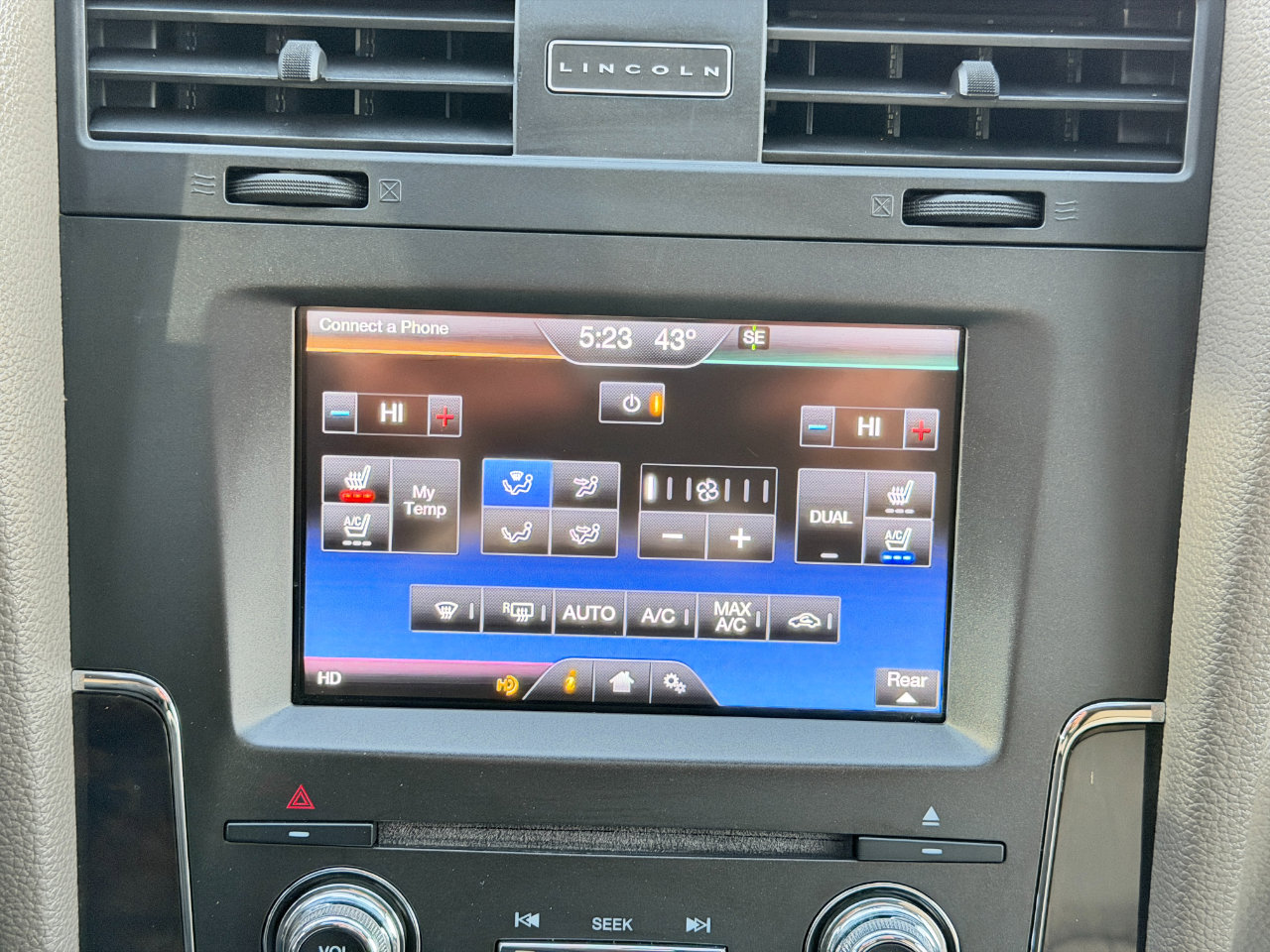 Used 2015 Lincoln Navigator L 4WD image 68