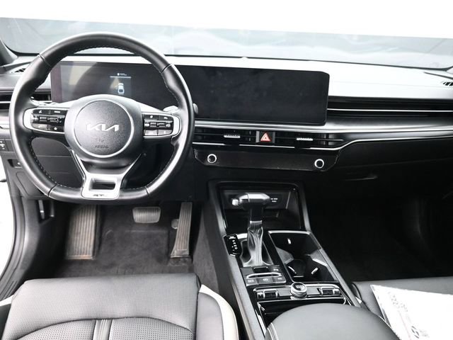Used 2025 Kia K5 GT-Line w/ GT-Line Premium Package image 10