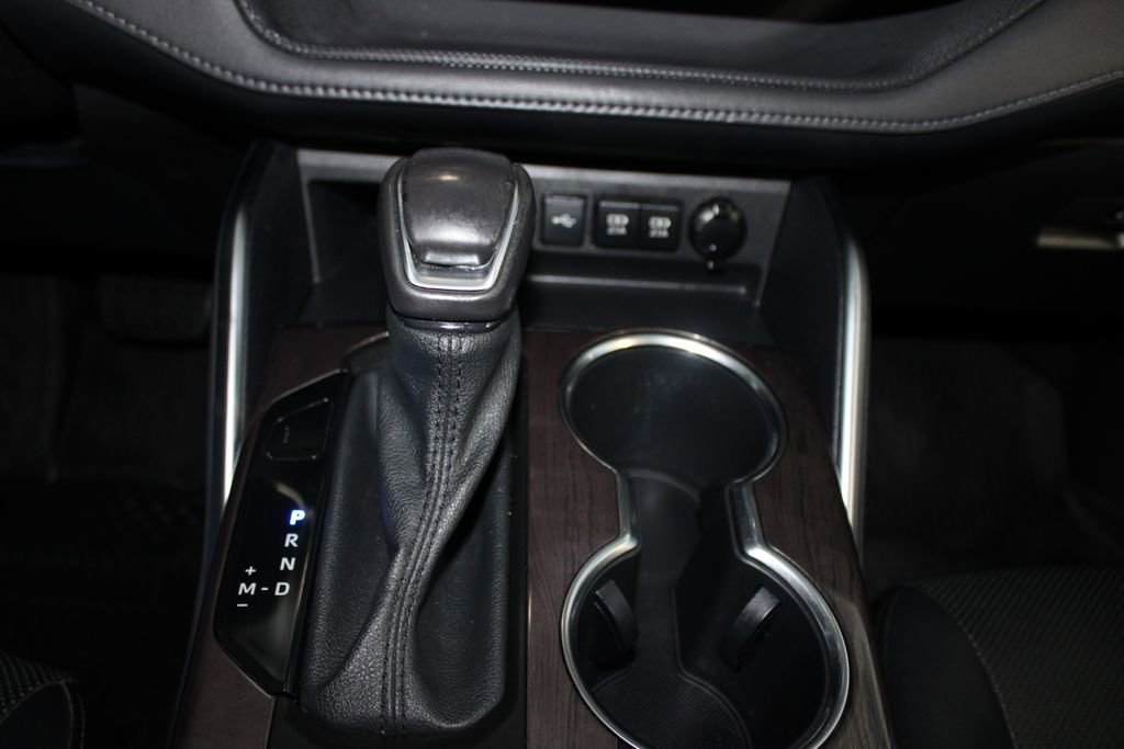 Used 2021 Toyota Highlander Limited AWD/4WD image 34