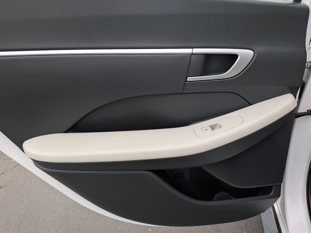 Used 2025 Hyundai Sonata SEL image 23