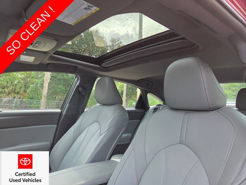 Certified 2019 Toyota Avalon XLE w/ Moonroof Package FWD image 23