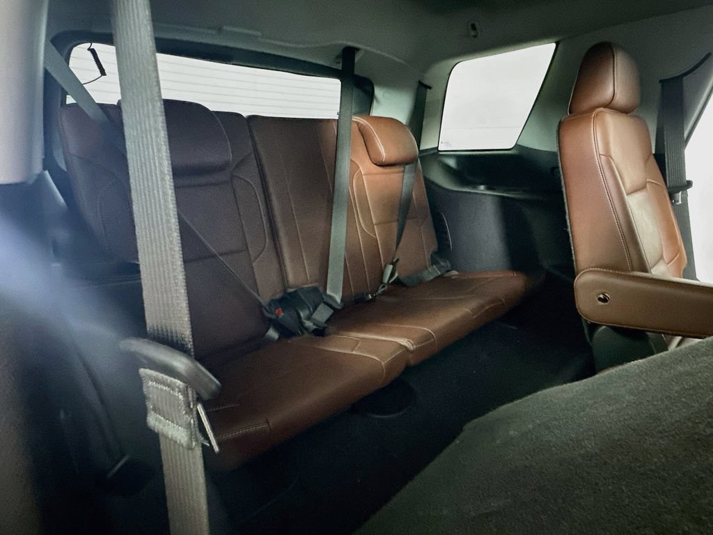 Used 2019 Chevrolet Tahoe Premier w/ Premier Plus Edition AWD/4WD image 14