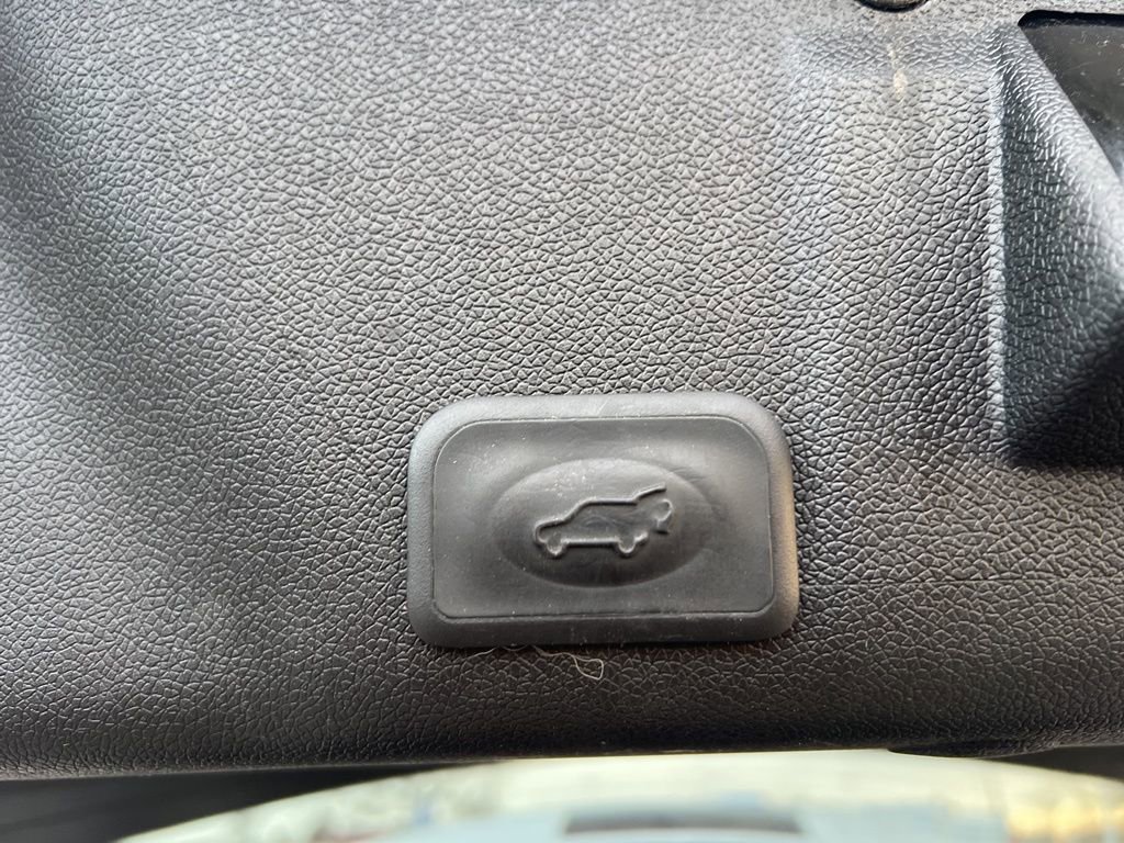 Used 2012 GMC Acadia SLT image 8